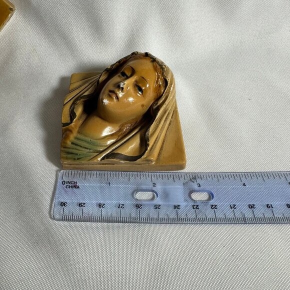 Vintage Jesus Blessed Virgin Mary Chalkware Wall Plaques Catholic Square - Picture 7 of 9